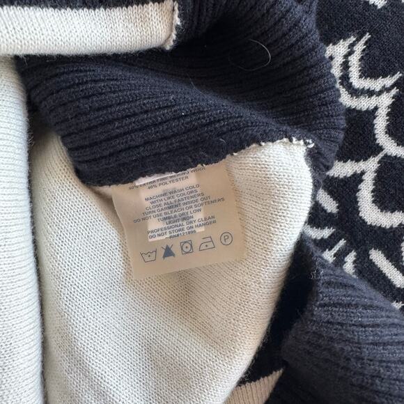 Title nine Super Power 1/4 Zip Sweater black Small Wool - Picture 10 of 10